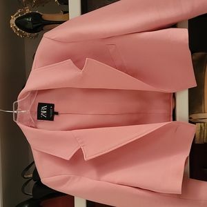 Zara topstitched crop blazer. Cute Pink Bubble gum color